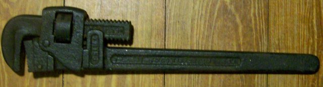 Trimont Trimo #18 Pipe Wrench 16.5