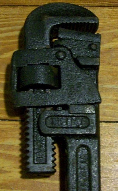Trimont Trimo #18 Pipe Wrench 16.5