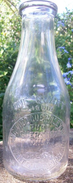 Longwood Guernsey Herd Dairy Advertising Bottle NH Quart