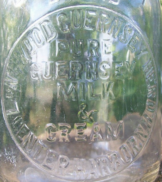 Longwood Guernsey Herd Dairy Advertising Bottle NH Quart