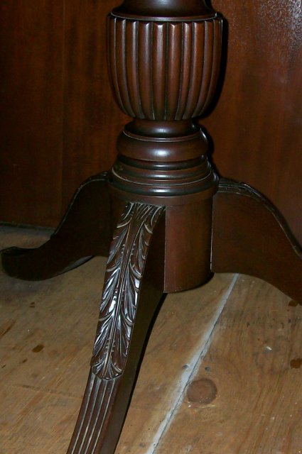 Duncan Phyfe Style Mahogany Dining Table Early 1900's 43