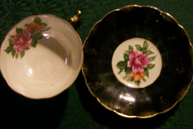 Nihon Yoko Boeki Ceramic Footed Cup & Saucer Black w/Roses 1950s Japan