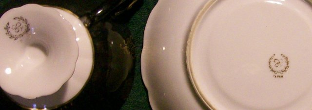 Nihon Yoko Boeki Ceramic Footed Cup & Saucer Black w/Roses 1950s Japan