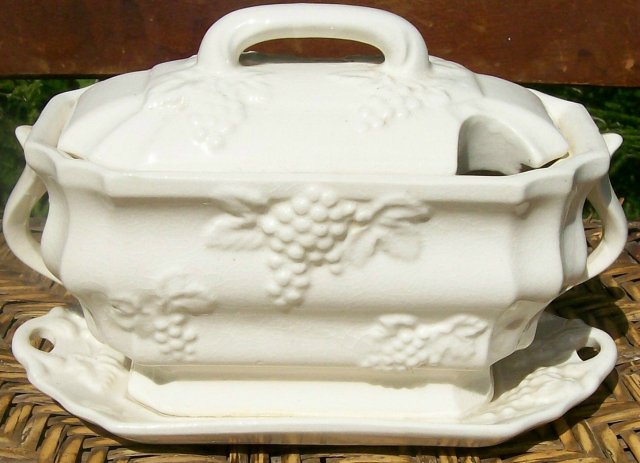 Ceramic Sauce Tureen with Embossed Grapes White Ware 7