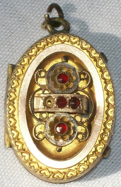 Etruscan Revival Locket Ca. 1870 Gold-Filled Red Stones