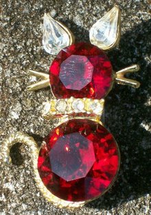 Dodd's Kitty Cat Pin Ruby Red Rhinestones 1960's Marked