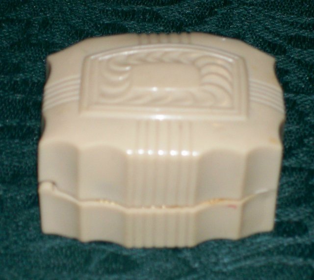 Art Deco Celluloid Plastic Ring Box Hinged Lid Jamaica New York 1920's-30's