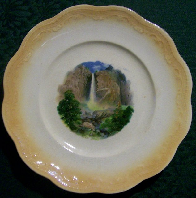 Rainbow Falls/ Yosemite Valley Souvenir Ceramic Plate Wellsville 8.25