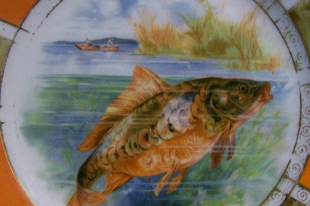 Victoria Czechoslovakia Ceramic Fish Plate 8 5/8