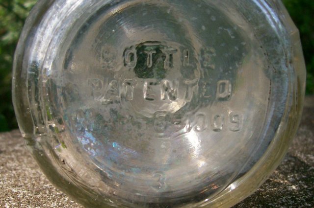 White House Vinegar Embossed Bottle Early 1900's Pint