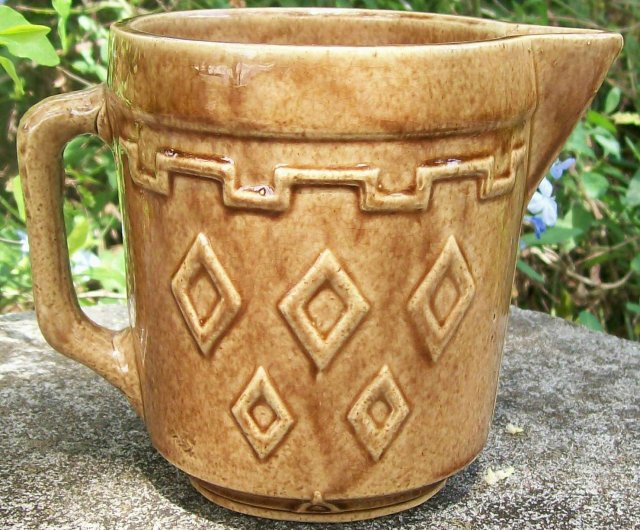 Monmouth/Western Stoneware Pitcher Navajo Indian Diamond Brown 5