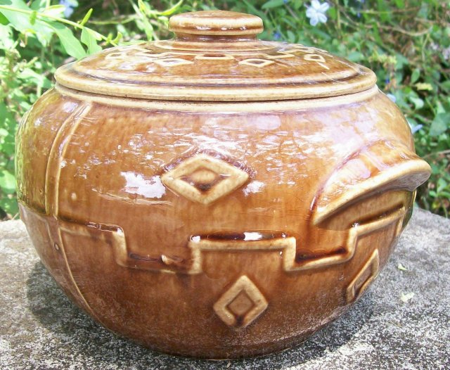 Monmouth/Western Stoneware Bean Pot Diamond Pattern Brown Glaze 1930s
