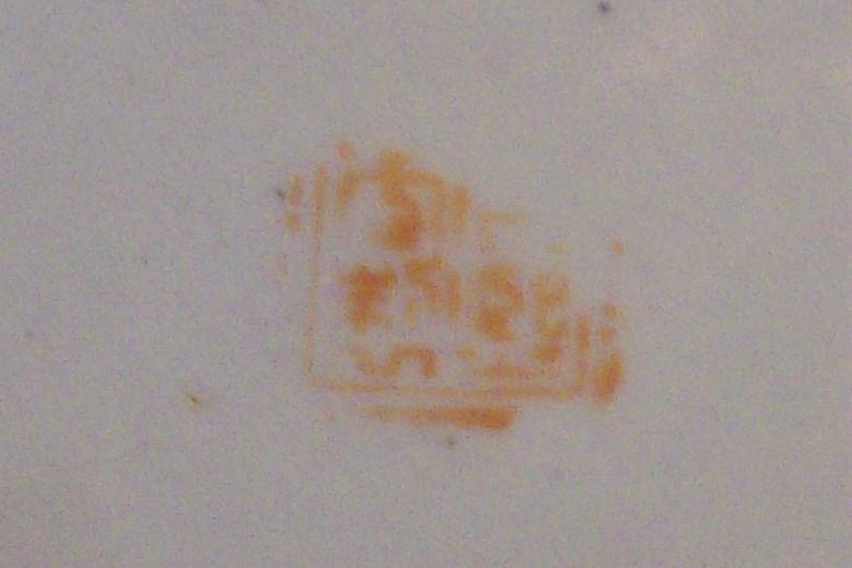 Chinese Dish with Famille Rose Palette
