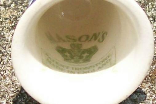 Mason's Patent Ironstone Thimble Blue Floral/Gold