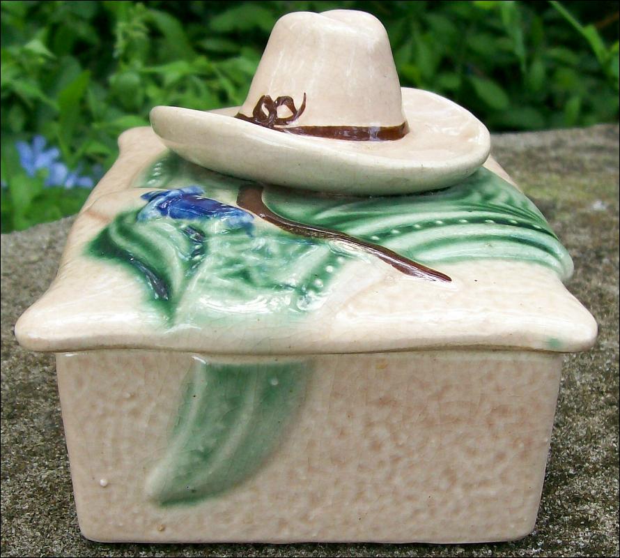 Western Cowboy Themed Covered Ceramic Box 1930s-50s Japan