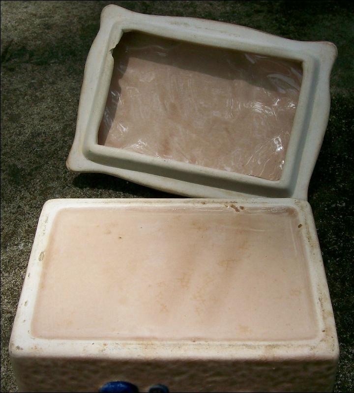 Western Cowboy Themed Covered Ceramic Box 1930s-50s Japan
