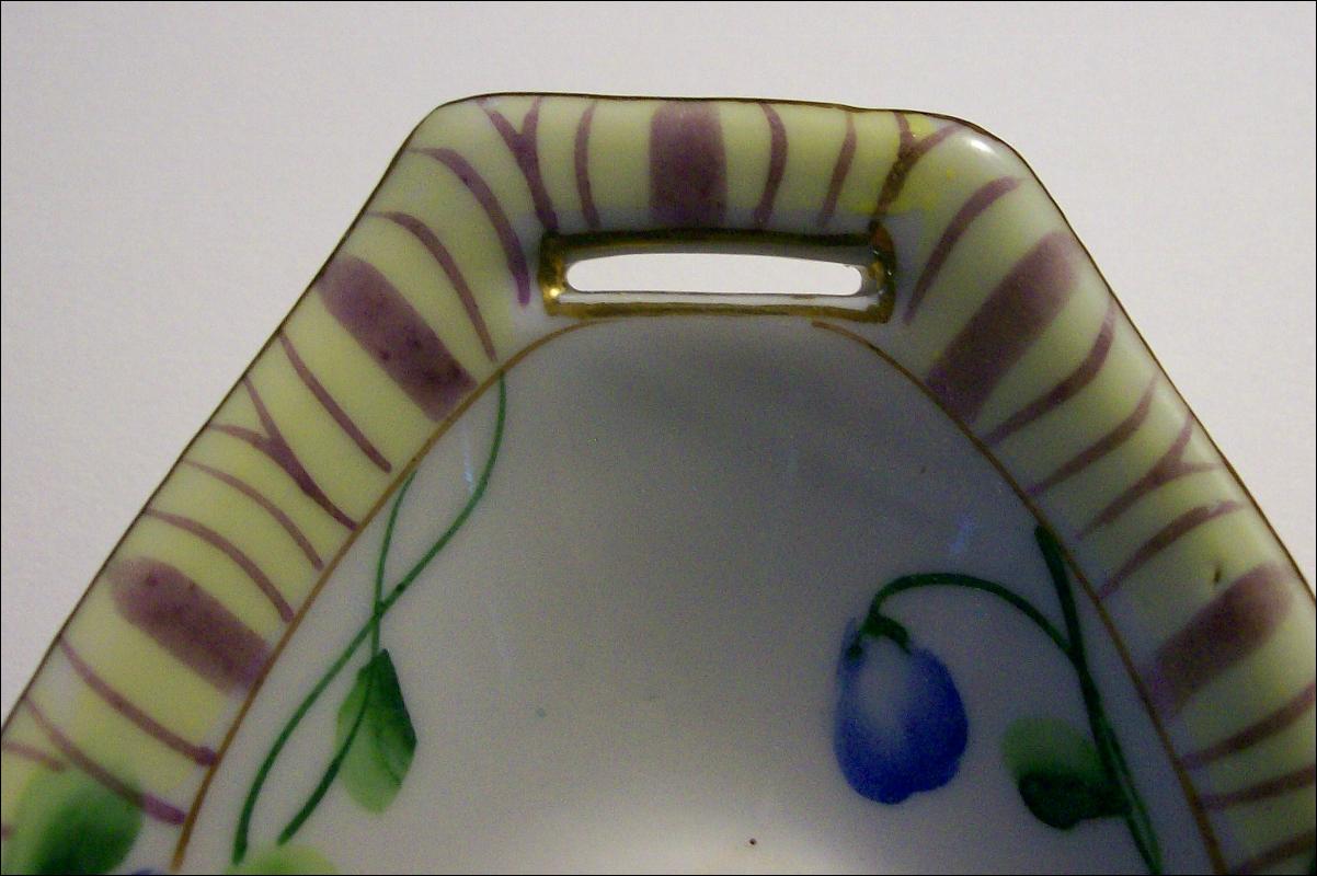 Japanese Porcelain Celery Dish with Blue Flowers: 1920's-30's