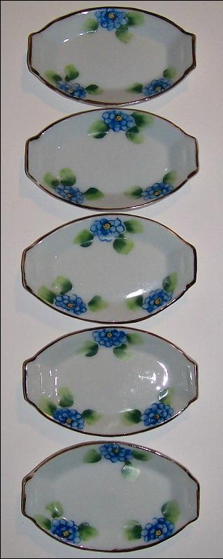 Japanese Porcelain Open Salts with Blue Flowers: 1920's-30's