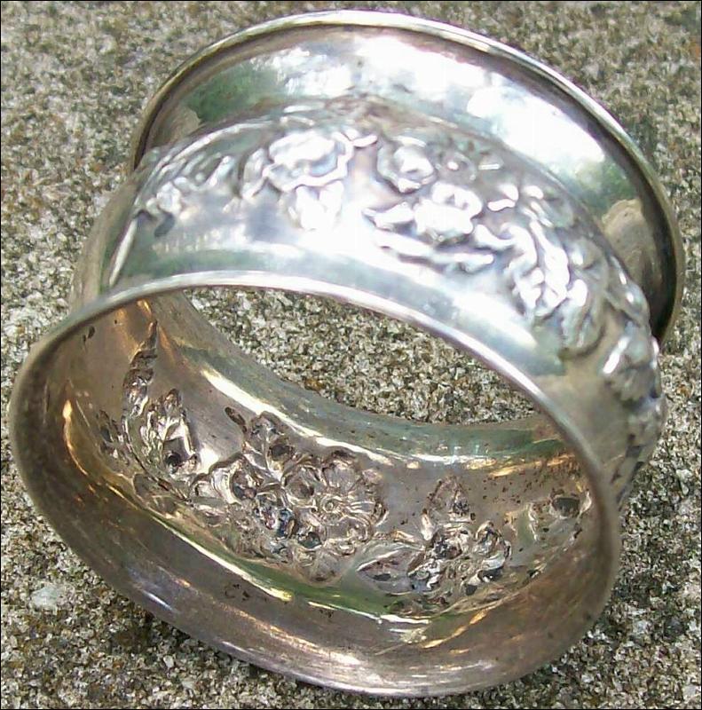 Sterling Silver Napkin Ring: Repousse Roses