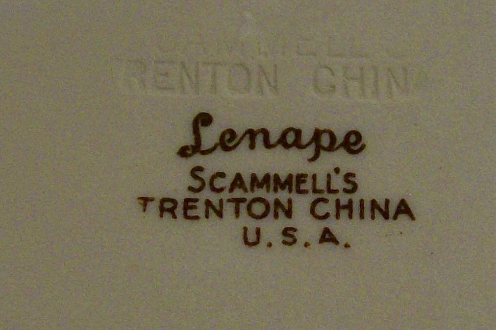 Scammell's Trenton Lenape Ceramic Restaurant Plate #394 Tan/Cobalt Deco