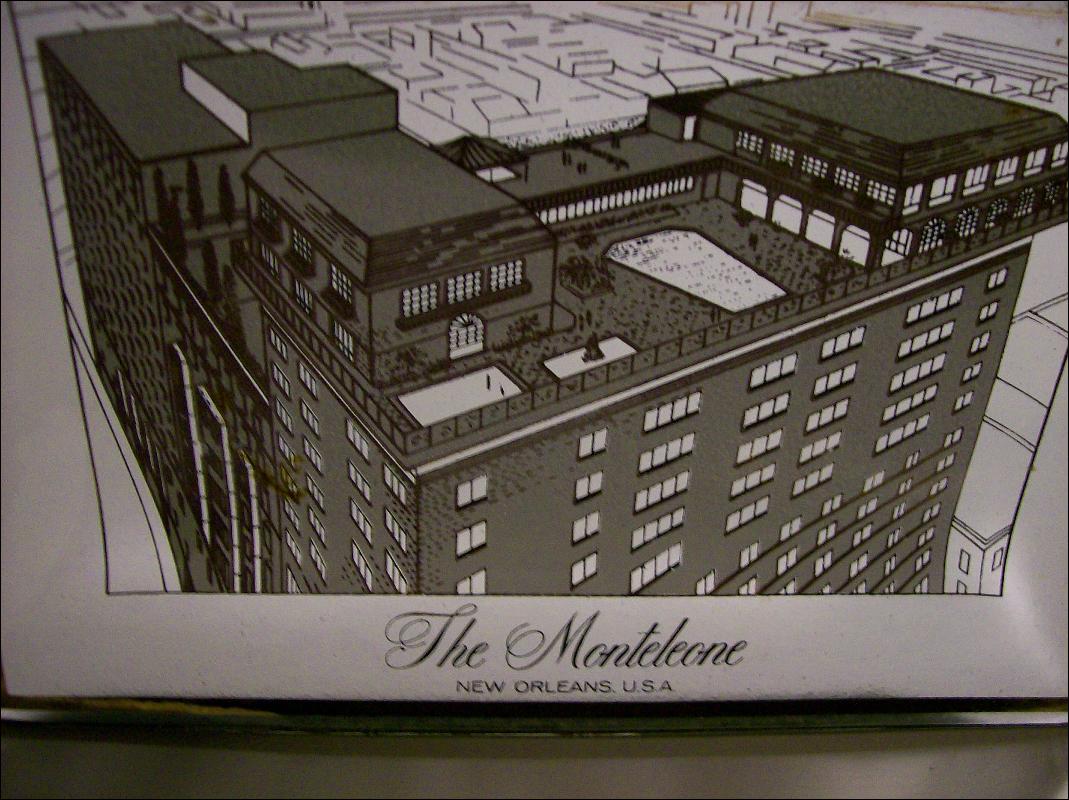 Monteleone Hotel New Orleans Bent Glass Advertising Tray 5