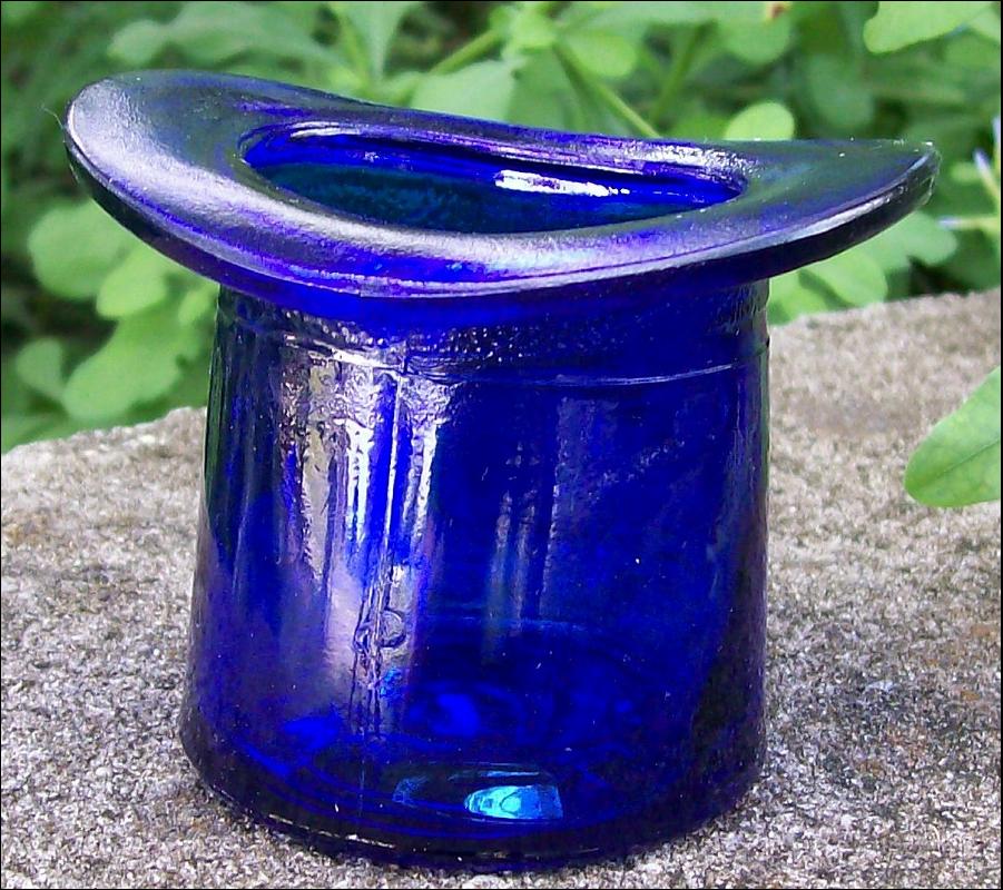 Cobalt Blue Glass Top Hat Novelty Vase 2.5