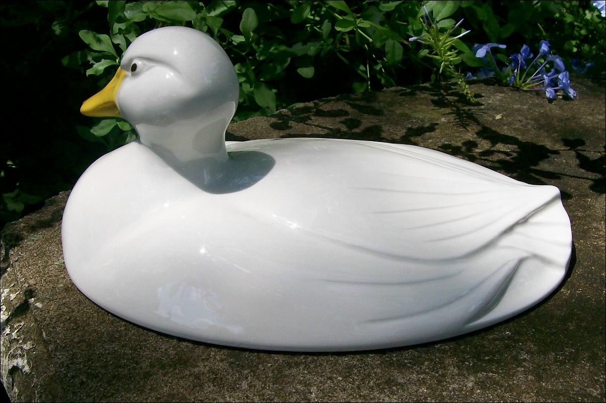 Hall China Carbone Duck Lid for Casserole #103