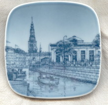 Bing & Grondahl Square Mini Plate- Thorvaldsen's Museum