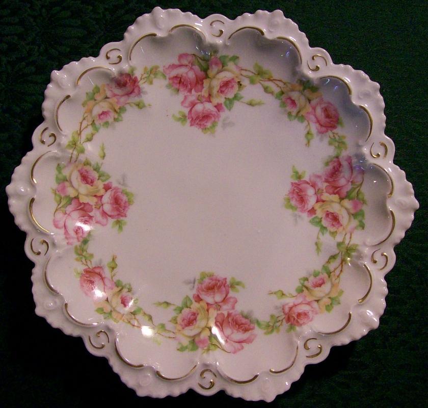 Altrohlau Porcelain Fancy Scalloped Plate Pink & Yellow Roses MZ/Moritz Zdekauer Austria