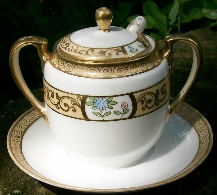 Noritake Nippon Mustard with Attached Undertray
