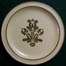 Pfaltzgraff Stoneware Village Salad Plate Set of 6 Brown & Tan 7 1/8