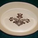 Pfaltzgraff Stoneware Village Oval Baker 10 1/4