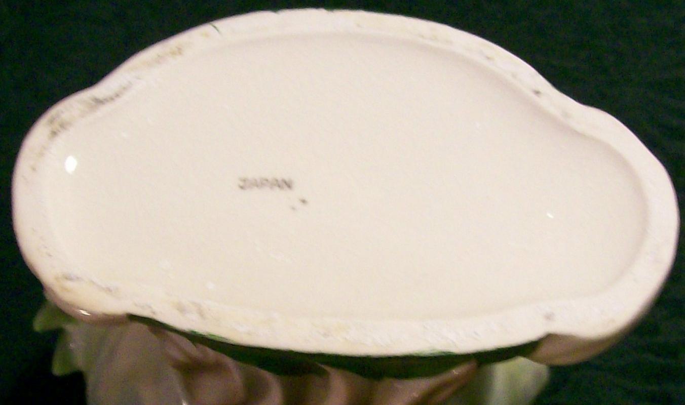 Relpo Head Vase: Young Lady with Bonnet