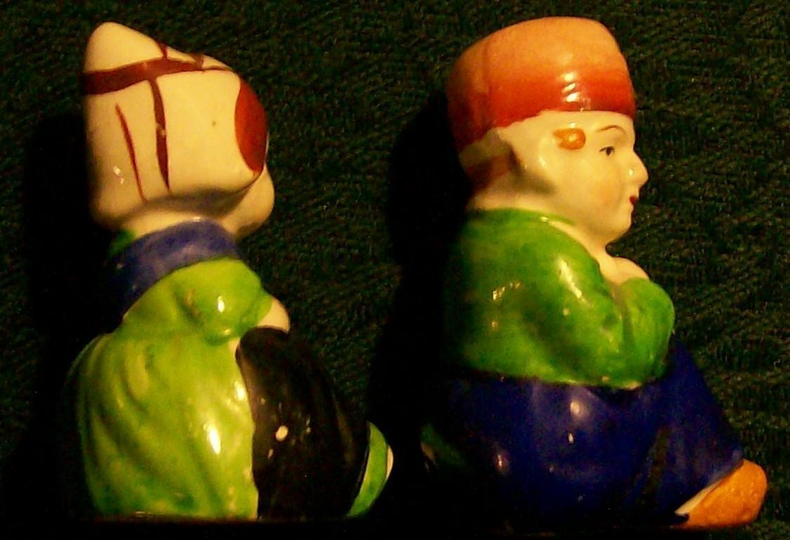 Seated Dutch Boy & Girl Ceramic Salt & Pepper Shakers 1930's-40's