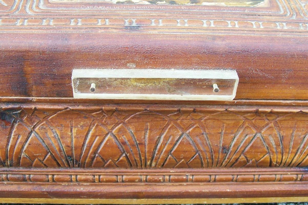 Cedar Wood Dresser Box Domed Lid Pastoral Scene Decoration