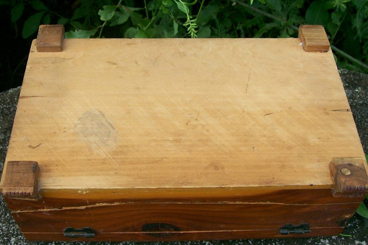 Cedar Wood Dresser Box Domed Lid Pastoral Scene Decoration