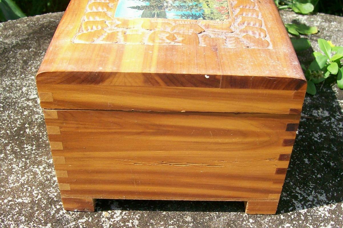 Cedar Wood Dresser Box with Mirror Molded Decoration Chromolithograph
