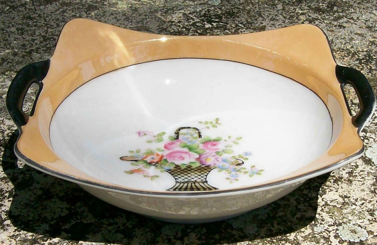 Noritake Art Deco Lusterware Bowl: Two-handle