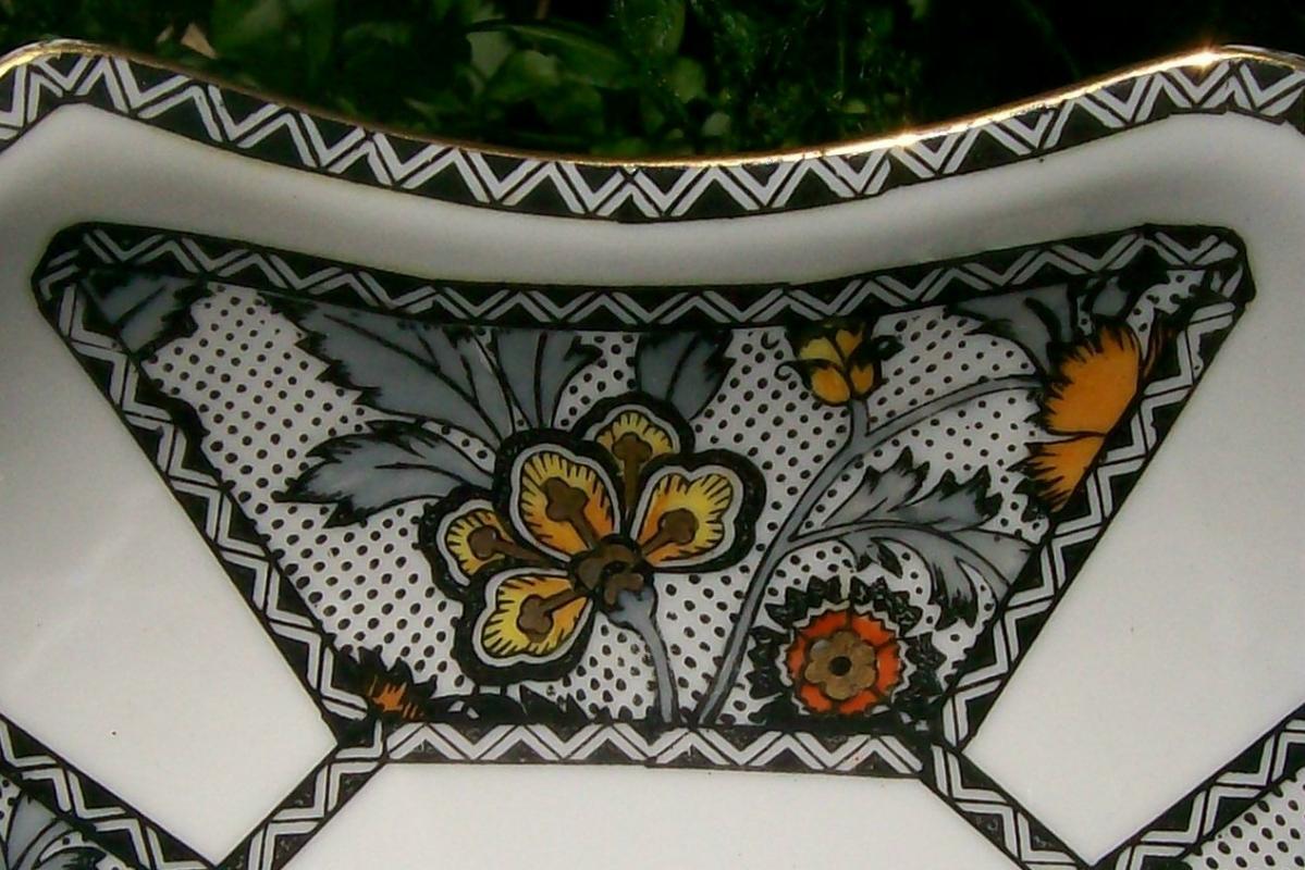 Noritake Art Deco Bowl: Two-handle
