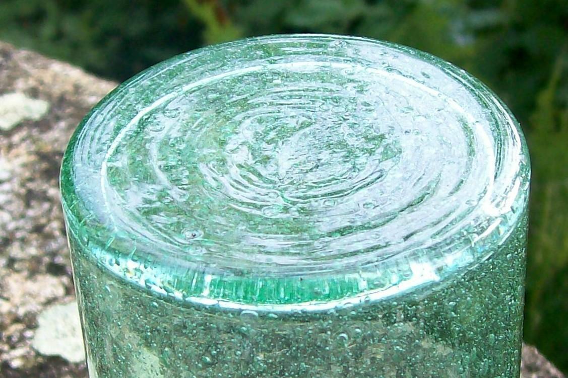 Czech Blown Seed Bubble Glass Tumbler Dickens Character Fat Boy Green 4 7/8