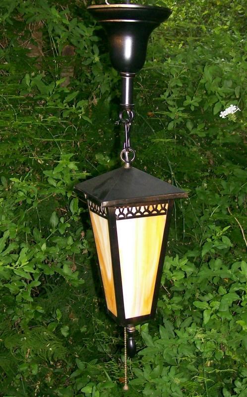 Arts & Crafts Style Lantern Caramel Slag Glass Pull-Chain Rewired 22