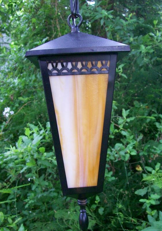 Arts & Crafts Style Lantern Caramel Slag Glass Pull-Chain Rewired 22