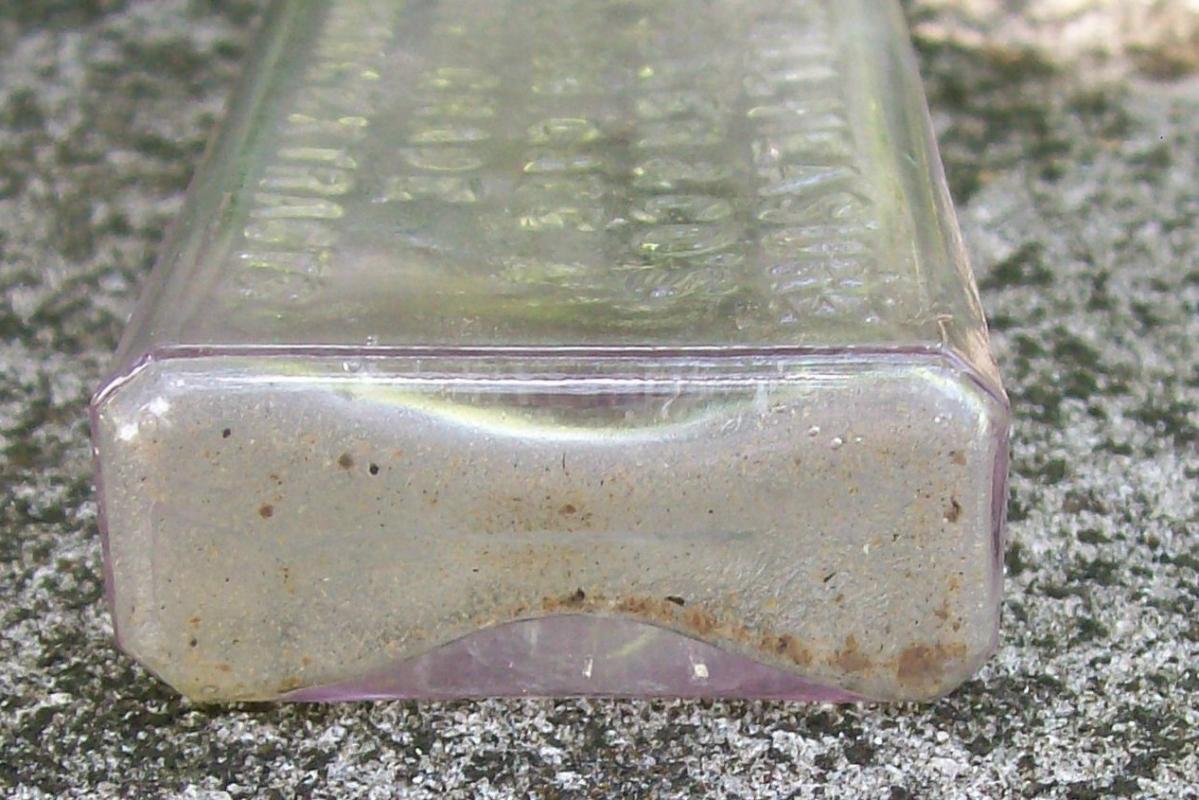 Folger Extract Bottle: Embossed BIMAL