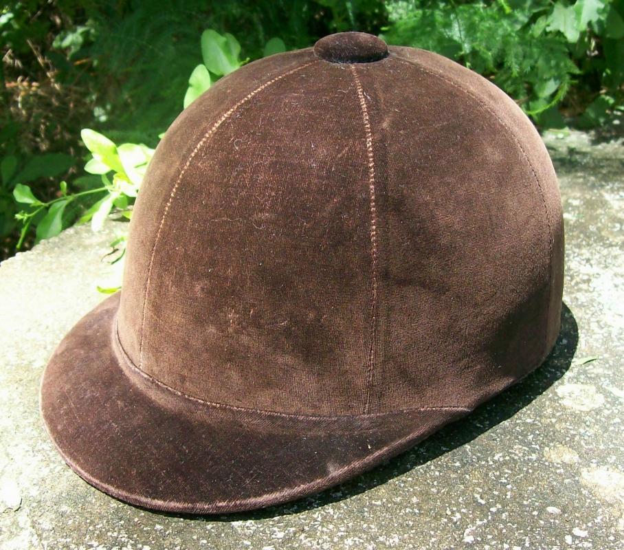 Sport Togs Equestrian/Horse Riding Cap 1950's Brown Velvet