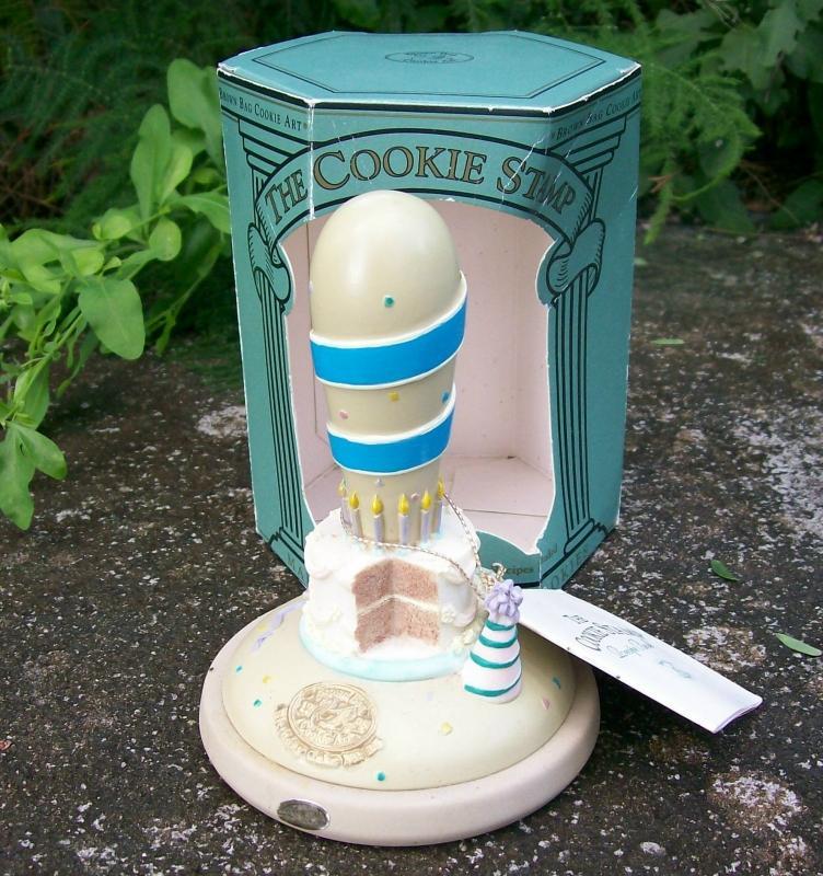 Brown Bag Ceramic Cookie Stamp Birthday Cake No. 35 NIB Resin Handle