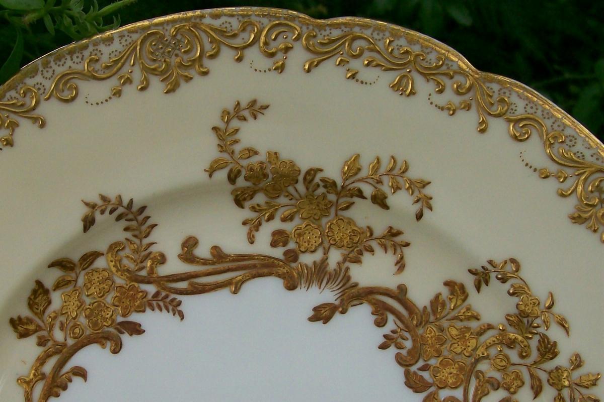 Coalport Porcelain Gold Encrusted Plate: 1880's 9.25