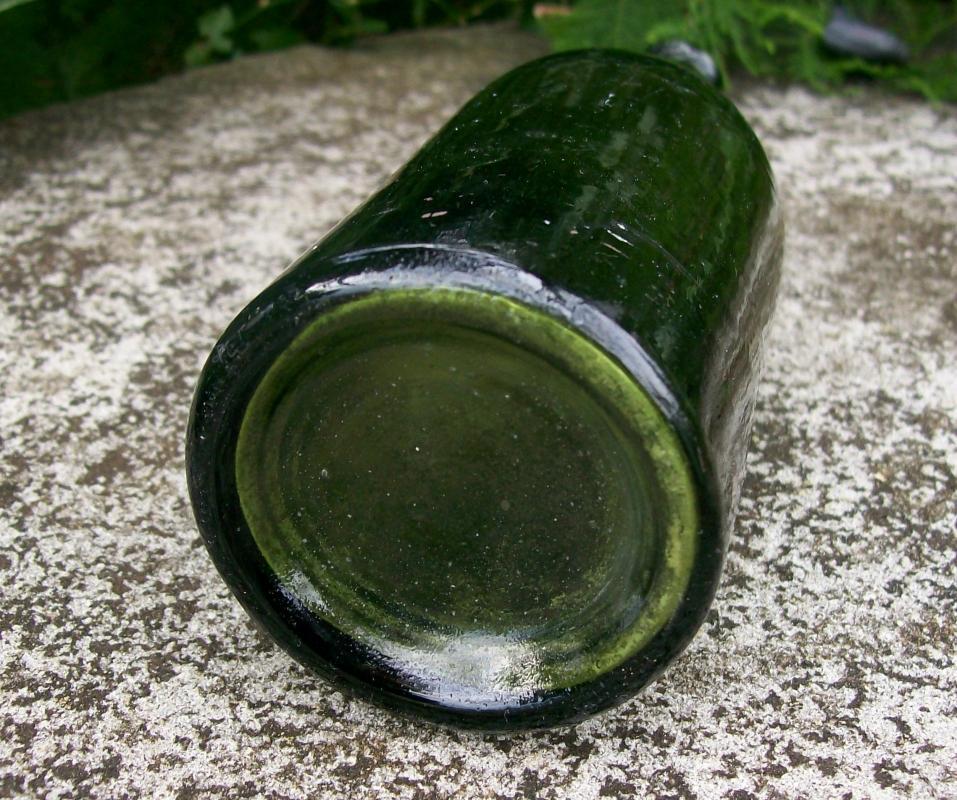 Hock Wine Bottle: Olive Green Turn-Mold