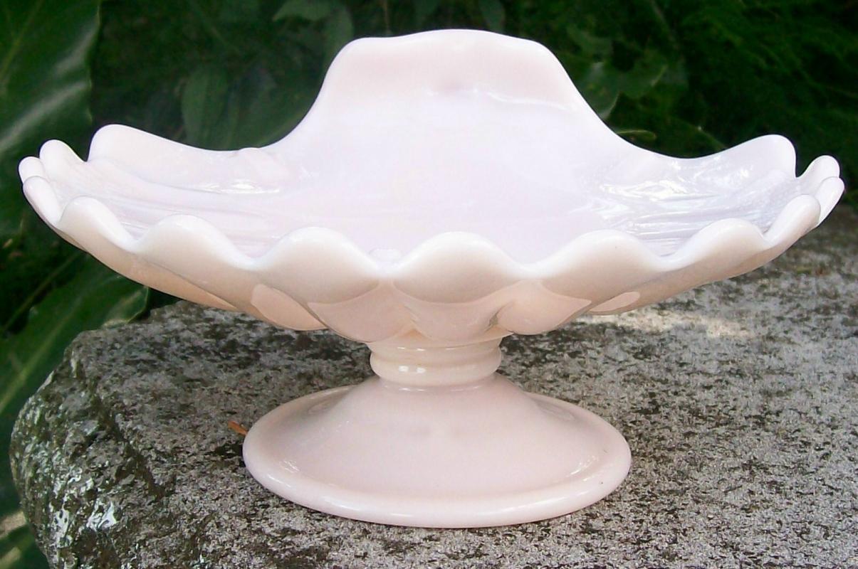 Cambridge Glass Crown Tuscan Comport #16 Pink Sea Shell 1930's
