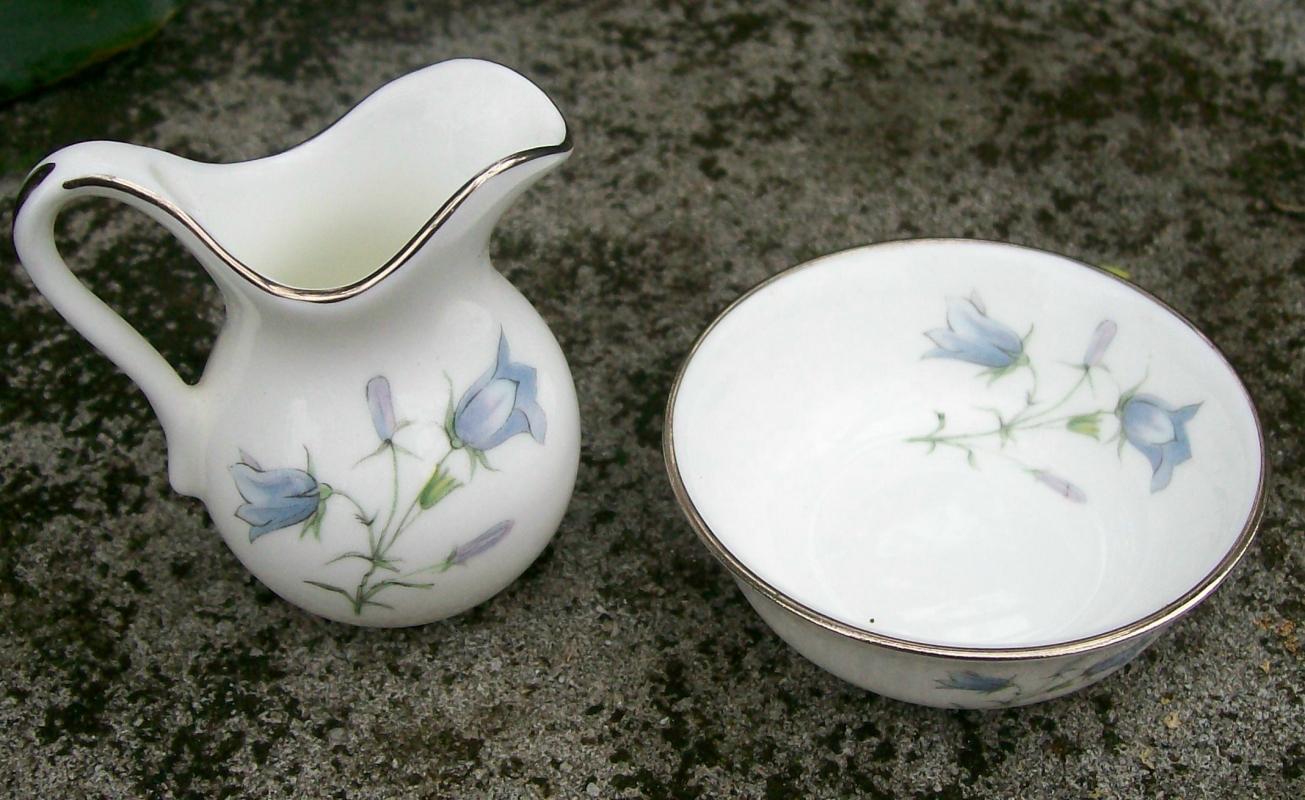 Oakley Bluebell Miniature Bone China Pitcher & Bowl Set Blue & White