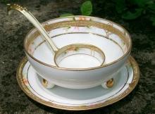 Noritake Nippon Porcelain Gold-Encrusted Whipped Cream Bowl Set 3-Piece